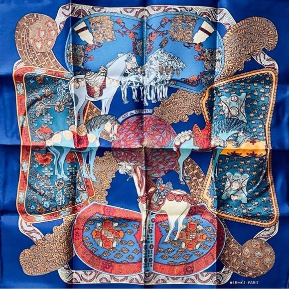 Vintage Hermès Scarf 86 x 89 cm. - Picture 5 of 8